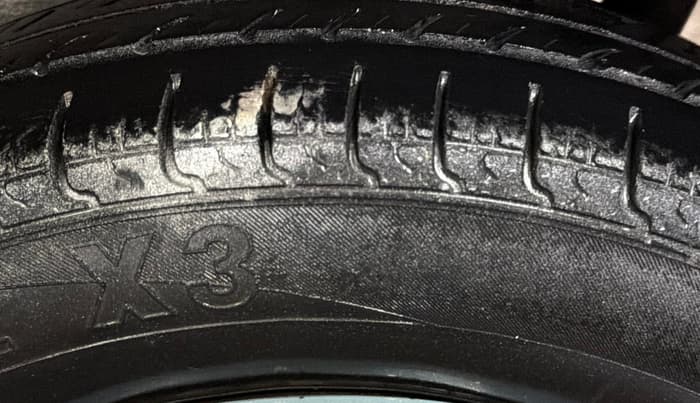 2016 Maruti Wagon R 1.0 LXI, Petrol, Manual, 81,381 km, Left Rear Tyre Tread
