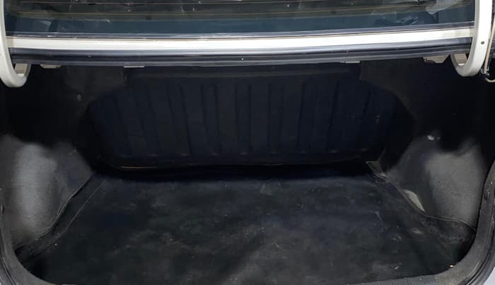2014 Hyundai Xcent SX 1.2, Petrol, Manual, 73,994 km, Boot Inside