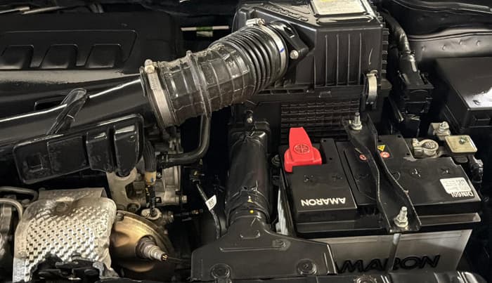 2024 Mahindra XUV 3XO MX3 Pro 1.2 L TCMPFi, Petrol, Manual, 17,317 km, Engine View - Left