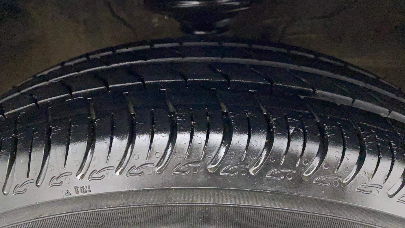 2020 Maruti S PRESSO VXI+, Petrol, Manual, 17,695 km, Right Front Tyre Tread