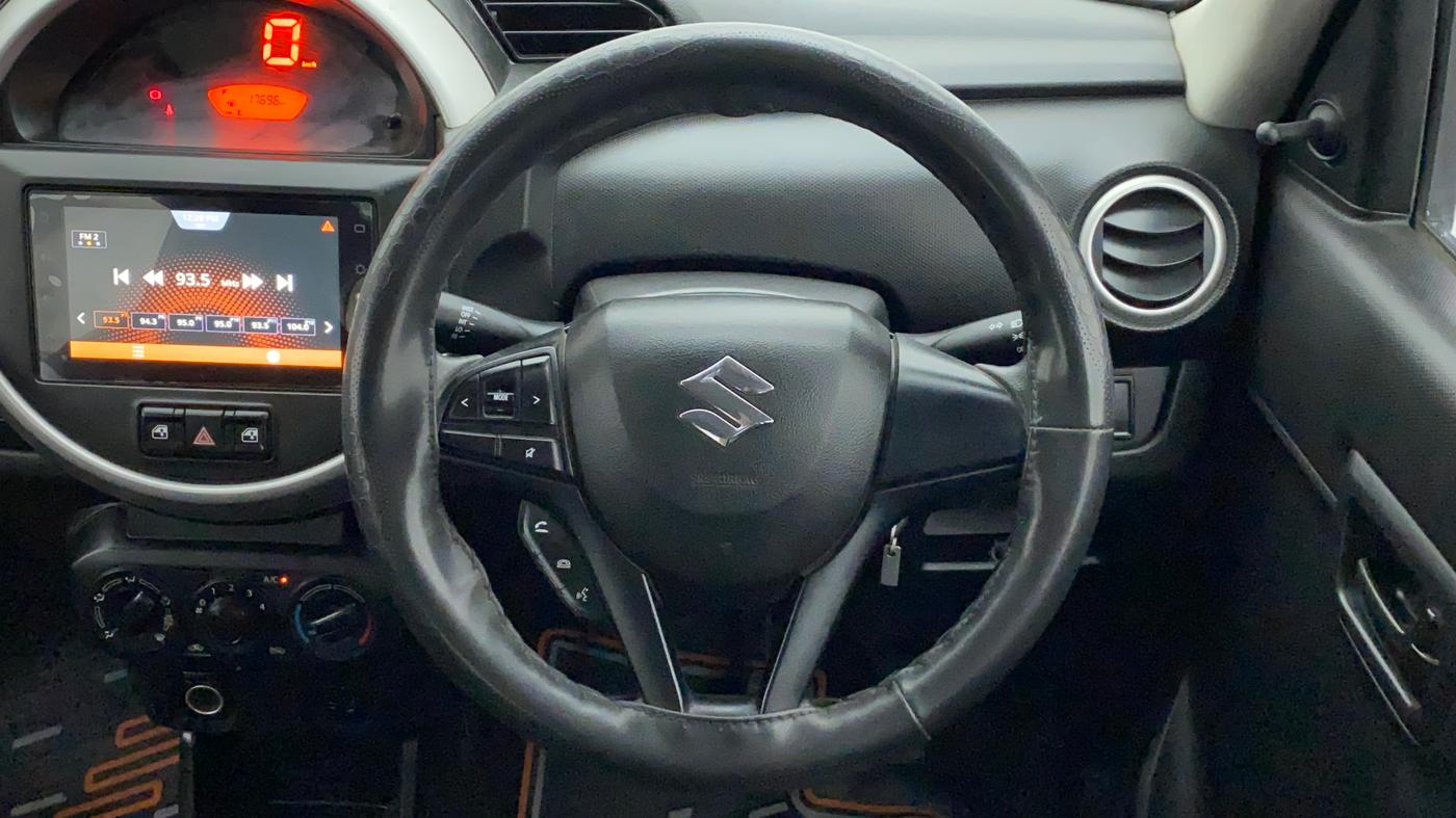 2020 Maruti S PRESSO VXI+, Petrol, Manual, 17,695 km, Steering Wheel Close Up