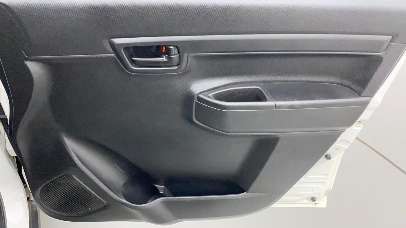 2020 Maruti S PRESSO VXI+, Petrol, Manual, 17,695 km, Driver Side Door Panels Control