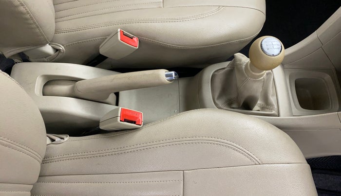 2014 Maruti Swift Dzire VXI, Petrol, Manual, 35,152 km, Gear Lever