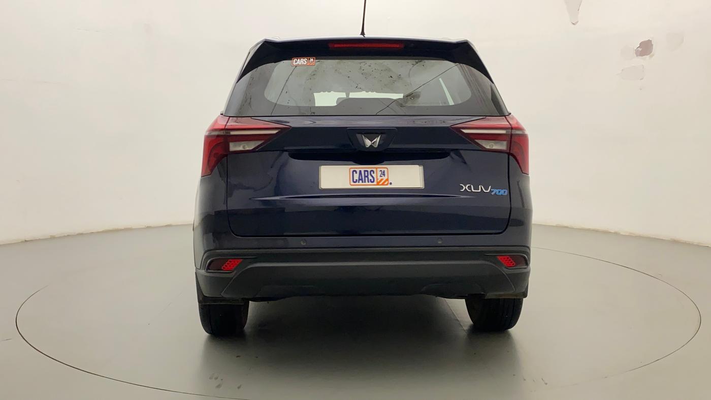 2022 Mahindra XUV700 MX D MT 5 STR, Diesel, Manual, 16,237 km, Back/Rear