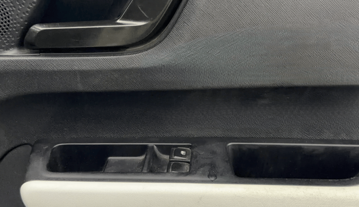 2023 Tata PUNCH PURE MT, Petrol, Manual, 12,904 km, Driver Side Door Panels Control