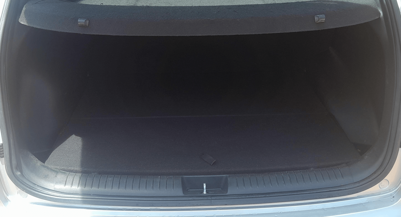 2016 Hyundai Creta SX PLUS 1.6 PETROL, Petrol, Manual, 77,192 km, Boot Inside