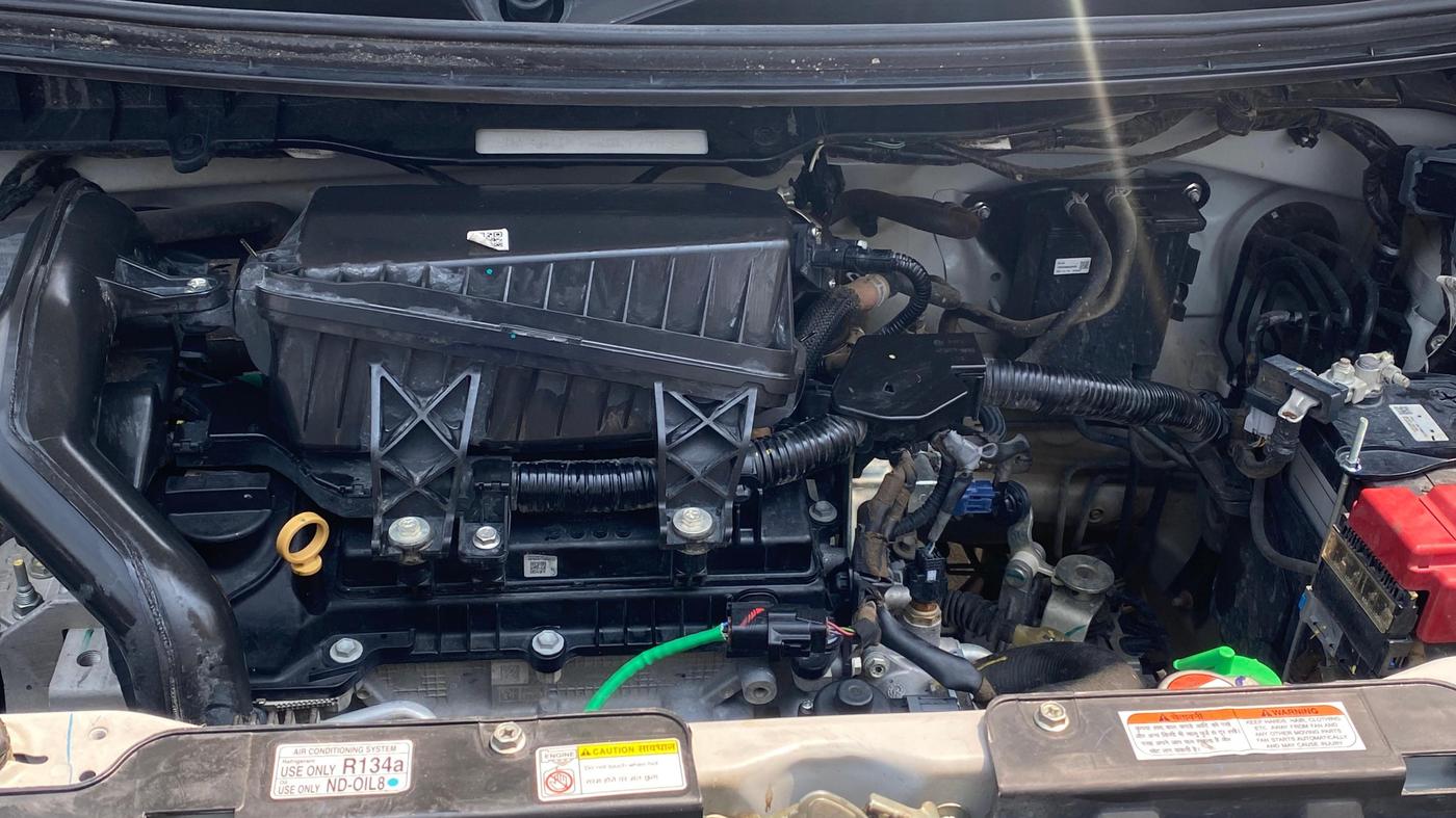 2024 Maruti New Wagon-R VXI 1.0, Petrol, Manual, 31,976 km, Engine View