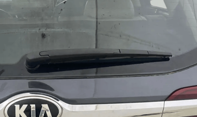 2020 KIA SELTOS GTX PLUS AT 1.5 DIESEL, Diesel, Automatic, 1,41,405 km, Rear Wiper