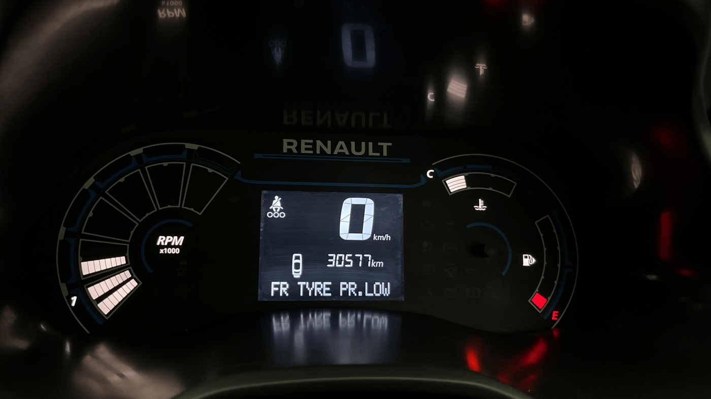 2024 Renault TRIBER RXT, Petrol, Manual, 30,662 km, Odometer Image