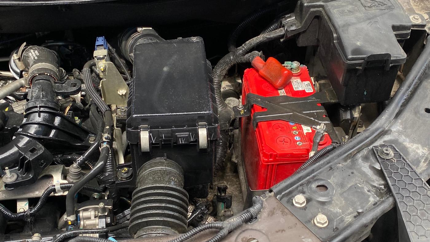 2021 Nissan MAGNITE XV TURBO CVT, Petrol, Automatic, 18,496 km, Engine View - Left