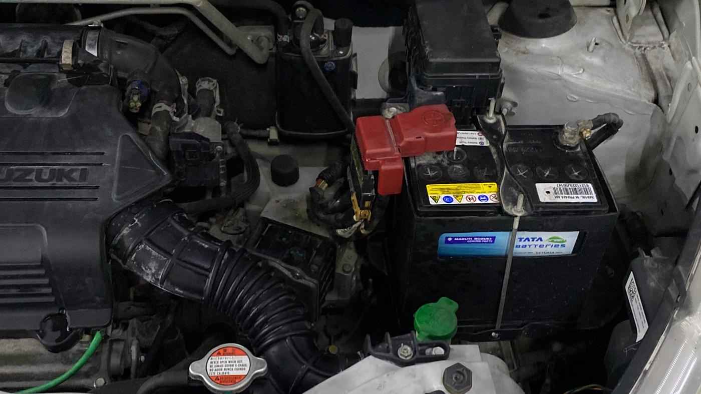 2018 Maruti Celerio VXI AMT, Petrol, Automatic, 14,314 km, Engine View - Left