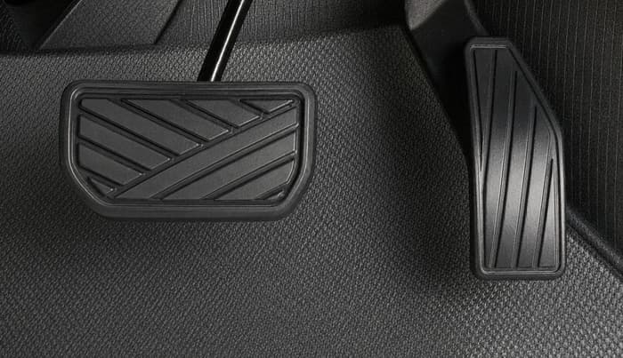 2018 Maruti IGNIS ZETA 1.2 AMT, Petrol, Automatic, 73,450 km, Pedals