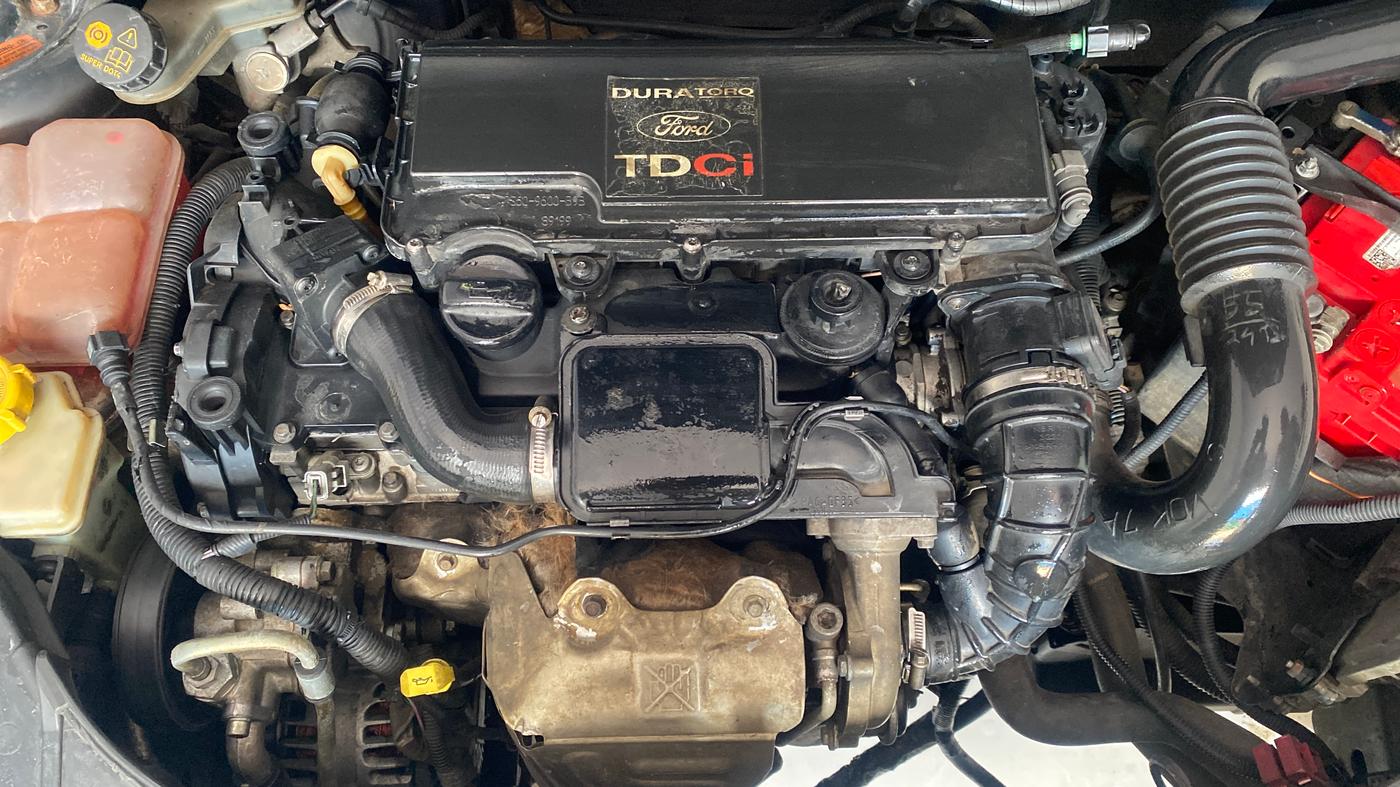 2013 Ford Figo ZXI 1.4 DIESEL, Diesel, Manual, 1,39,658 km, Engine View