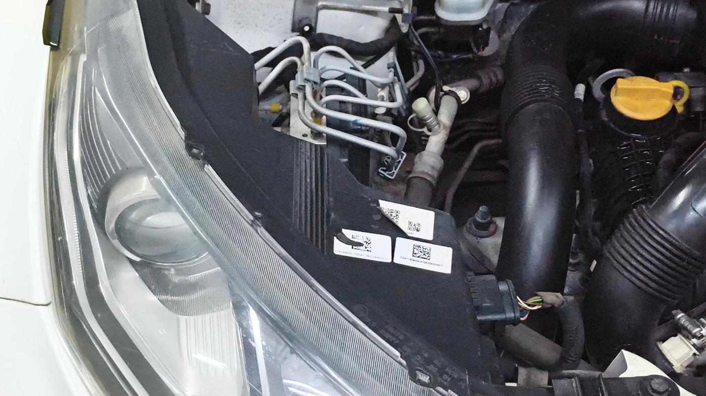 2020 Tata NEXON XZ PLUS PETROL, Petrol, Manual, 71,389 km, Engine View - Right