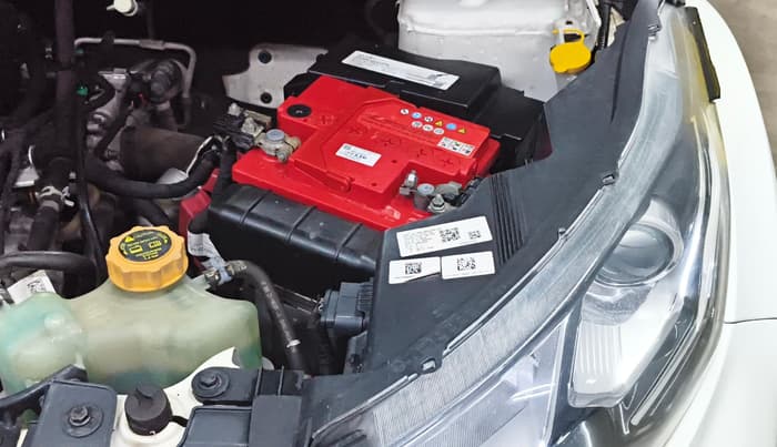 2020 Tata NEXON XZ PLUS PETROL, Petrol, Manual, 71,389 km, Engine View - Left