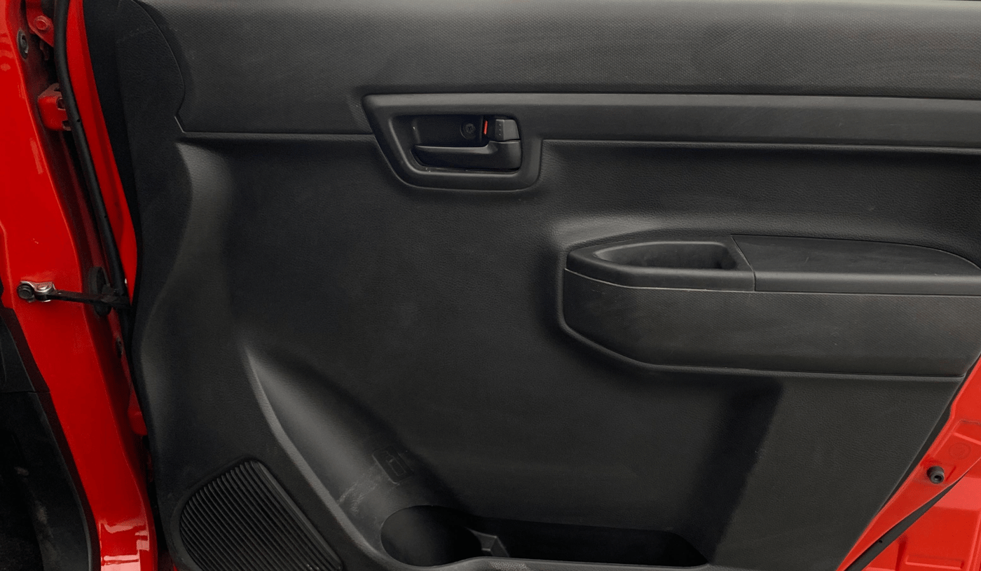 2020 Maruti S PRESSO VXI+, Petrol, Manual, 44,415 km, Driver Side Door Panels Control