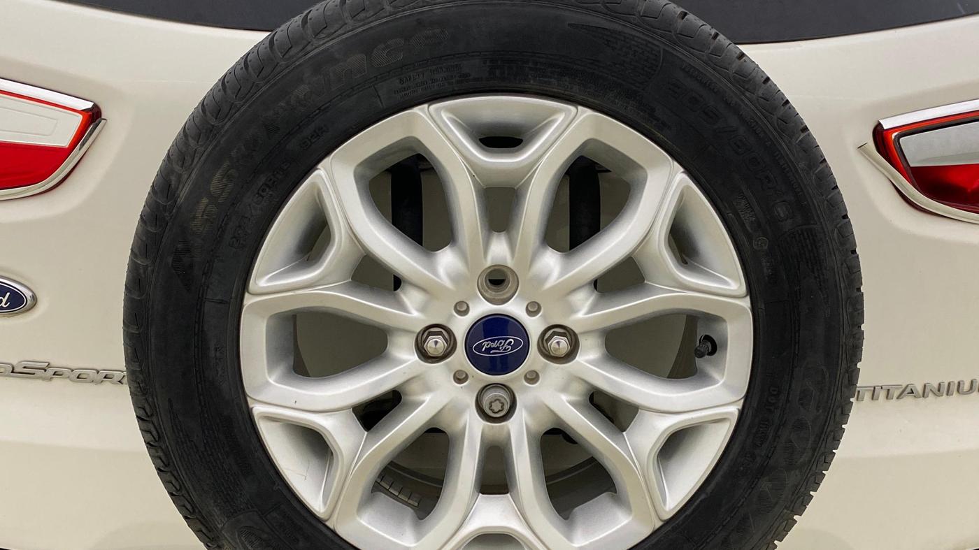 2017 Ford Ecosport TITANIUM 1.5L PETROL, CNG, Manual, 68,325 km, Spare Tyre