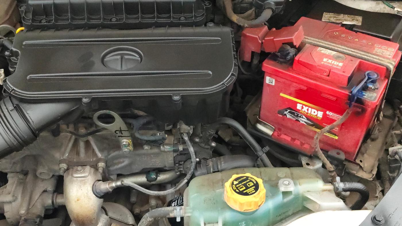 2023 Tata TIGOR XZ PLUS CNG, CNG, Manual, 44,033 km, Engine View - Left