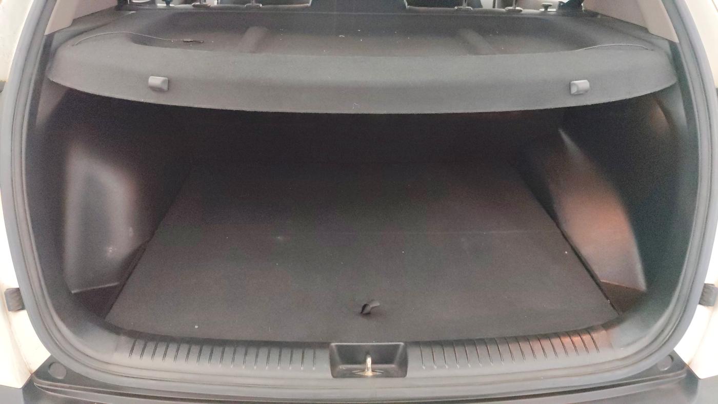 2018 Hyundai Creta SX (O) 1.6 PETROL, Petrol, Manual, 45,054 km, Boot Inside