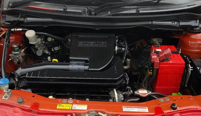 2015 Maruti Swift VXI, Petrol, Manual, 25,700 km, Engine View