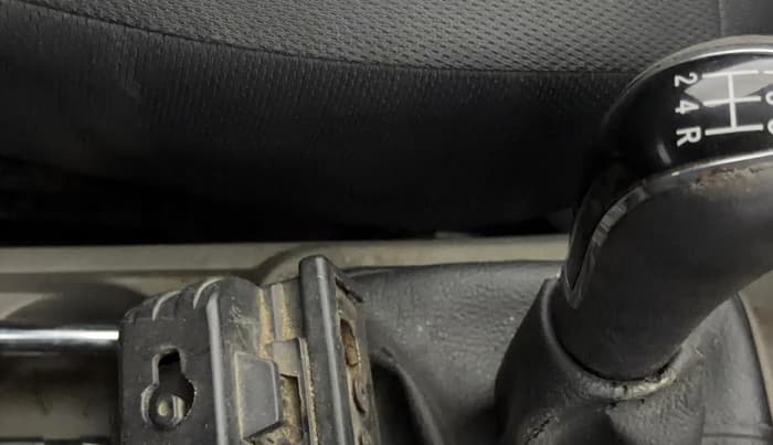 2018 Tata Tiago XZ PETROL, Petrol, Manual, 52,037 km, Gear Lever
