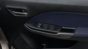 2019 Toyota Glanza V CVT, Petrol, Automatic, 75,116 km, Driver Side Door Panels Control