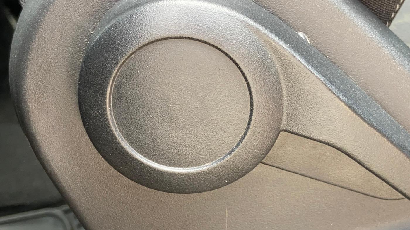 2023 Tata PUNCH ADVENTURE CAMO MT, Petrol, Manual, 32,792 km, Driver Side Adjustment Panel