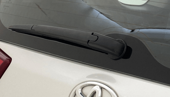 2022 Toyota Innova Crysta 2.7 VX 7 STR, Petrol, Manual, 19,338 km, Rear Wiper