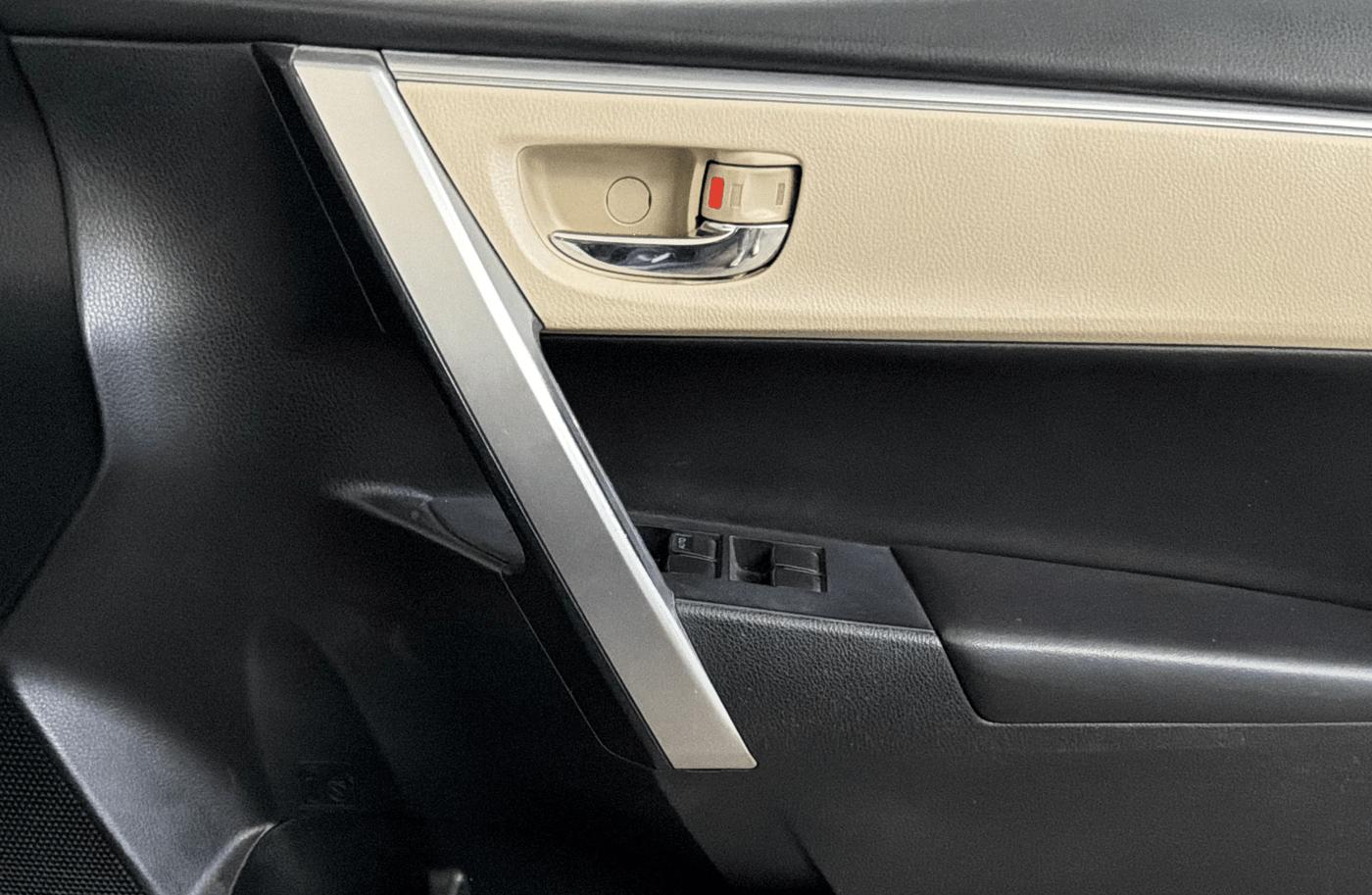 2014 Toyota Corolla Altis VL CVT PETROL, Petrol, Automatic, 86,863 km, Driver Side Door Panels Control