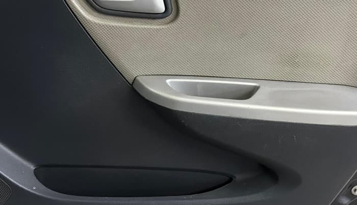 2015 Maruti Alto K10 VXI, Petrol, Manual, 82,149 km, Driver Side Door Panels Control