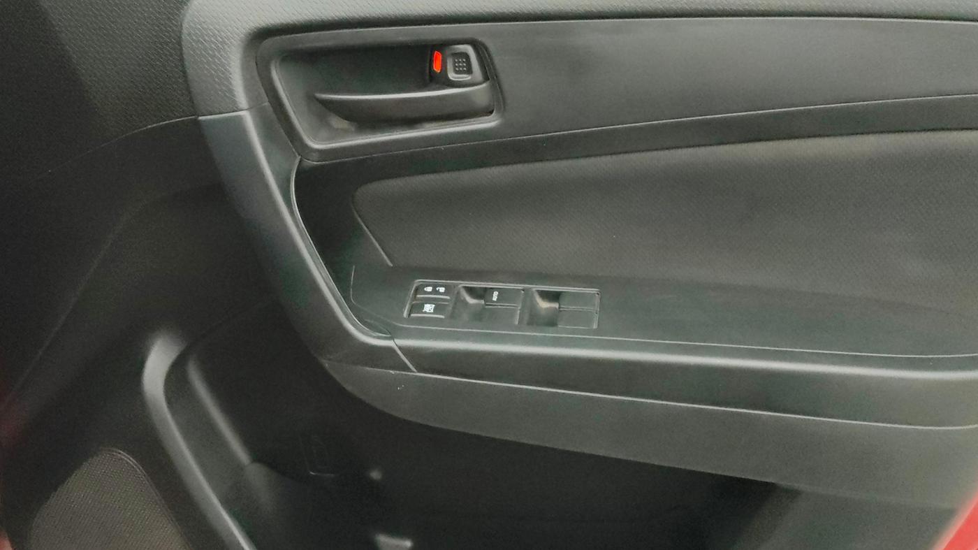 2018 Maruti Vitara Brezza VDI AMT, Diesel, Automatic, 98,784 km, Driver Side Door Panels Control