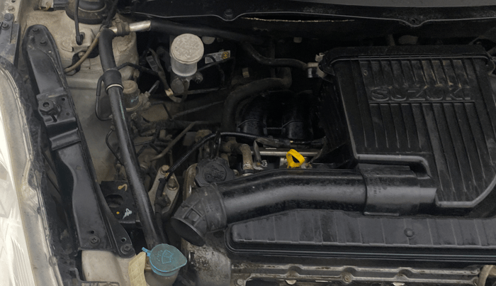 2013 Maruti Swift VXI, Petrol, Manual, 1,25,352 km, Engine View - Right