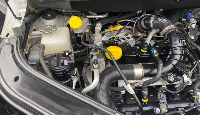 2021 Renault Kiger RXT 1.0 TURBO MT, Petrol, Manual, 17,519 km, Engine View - Right