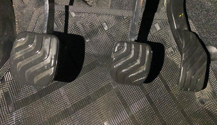 2021 Renault Kiger RXT 1.0 TURBO MT, Petrol, Manual, 17,519 km, Pedals