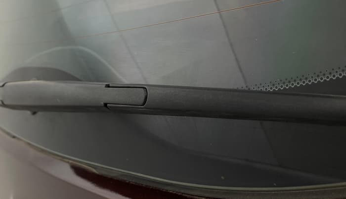 2021 MG HECTOR PLUS SHARP 2.0 DIESEL TURBO MT 6-STR, Diesel, Manual, 1,00,349 km, Rear Wiper