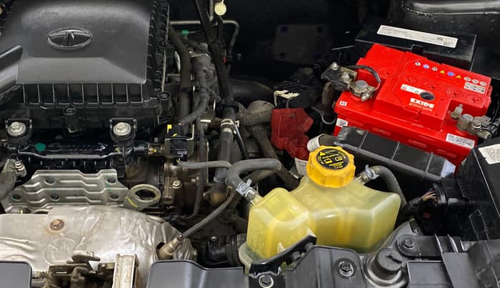 2022 Tata NEXON XMA SUNROOF PETROL, Petrol, Automatic, 42,710 km, Engine View - Left