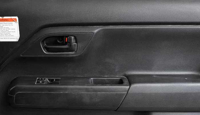 2021 Maruti New Wagon-R LXI CNG 1.0, CNG, Manual, 1,17,630 km, Driver Side Door Panels Control
