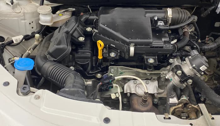 2025 Maruti Swift VXi, Petrol, Manual, 35,490 km, Engine View - Right