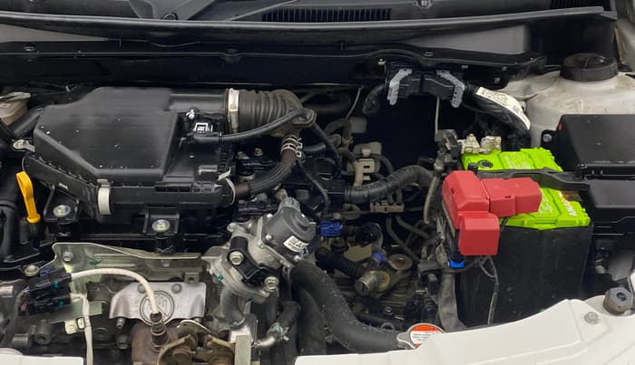 2025 Maruti Swift VXi, Petrol, Manual, 35,490 km, Engine View - Left