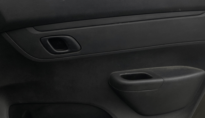 2019 Renault Kwid RXL, Petrol, Manual, 66,055 km, Driver Side Door Panels Control