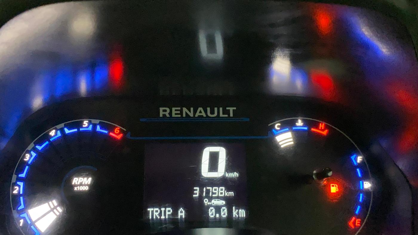 2023 Renault TRIBER RXZ, Petrol, Manual, 31,792 km, Odometer Image