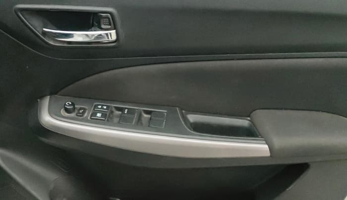 2022 Maruti Swift ZXI CNG, CNG, Manual, 92,126 km, Driver Side Door Panels Control
