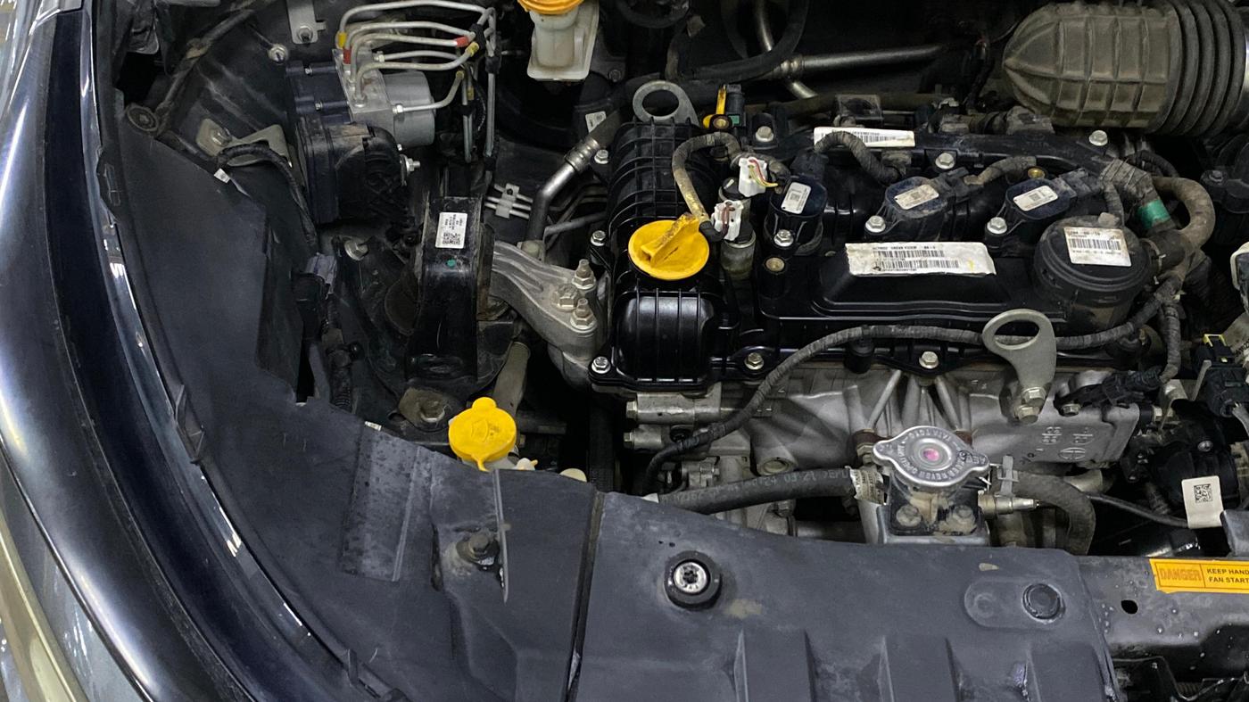 2022 Tata ALTROZ XE PETROL, Petrol, Manual, 47,497 km, Engine View - Right
