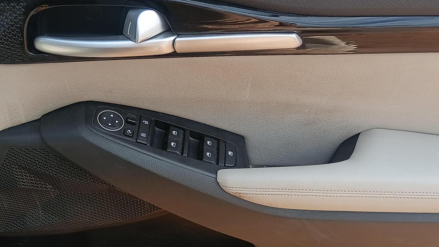 2019 KIA SELTOS HTX IVT 1.5 PETROL, Petrol, Automatic, 38,320 km, Driver Side Door Panels Control