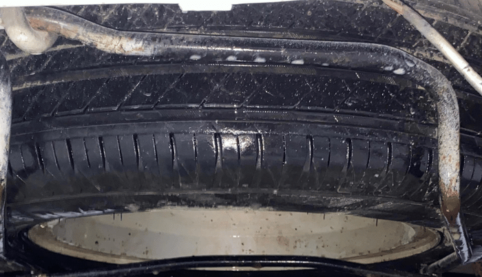 2013 Maruti Ertiga ZDI, Diesel, Manual, 88,520 km, Spare Tyre