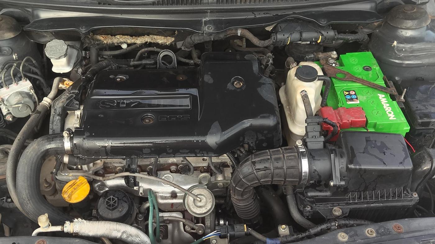 2017 Maruti Ciaz ZDI+ SHVS RS, Diesel, Manual, 93,401 km, Engine View