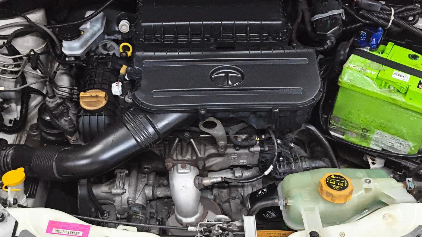 2020 Tata Tiago XZA PLUS PETROL, CNG, Automatic, 1,17,550 km, Engine View