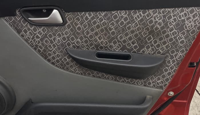 2018 Maruti Alto 800 LXI O, Petrol, Manual, 75,306 km, Driver Side Door Panels Control