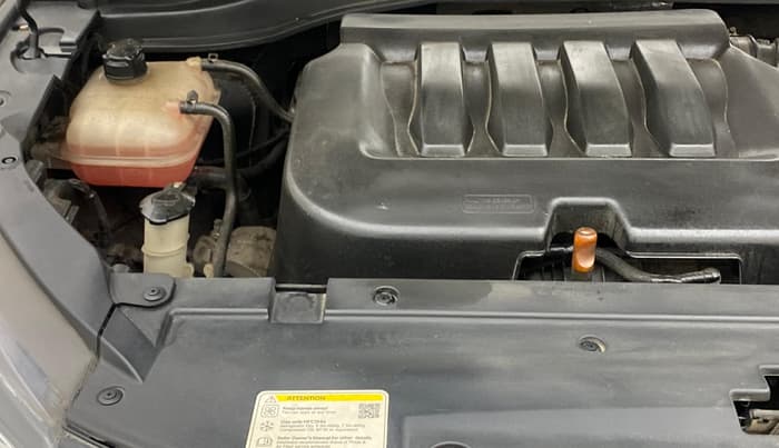 2022 Mahindra XUV700 AX 7 P AT 7 STR, Petrol, Automatic, 78,909 km, Engine View - Right