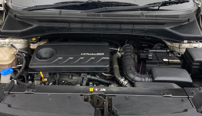 2023 KIA CARENS PRESTIGE PLUS 1.4 PETROL 7 STR, Petrol, Manual, 73,904 km, Engine View